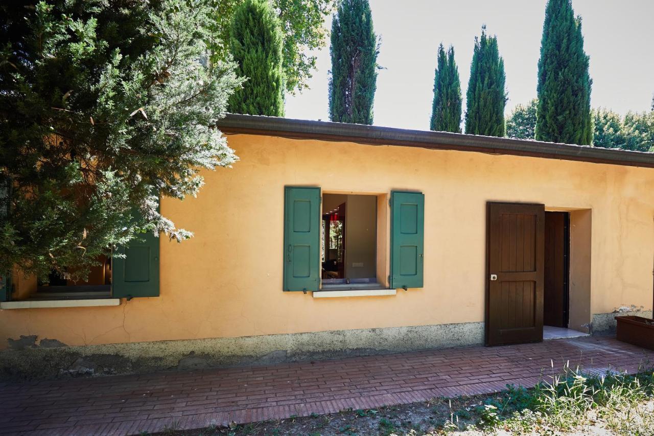 Carlotta Fiera Suite Bologna Exterior foto